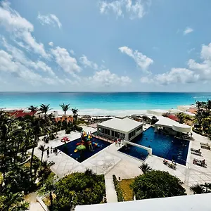  Apartment Solymar On The