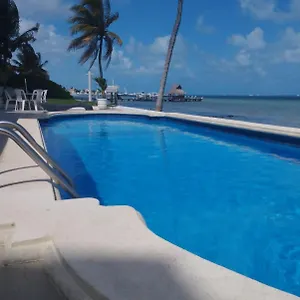  Bed & Breakfast Ocean View Flamingo